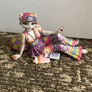 The Alley Cats Retired Collection by Margaret Le Van, Kitty O'Tattler